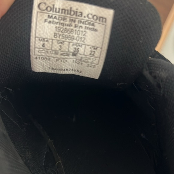 Columbia Youth Black Athletic Shoes Size 4 - Picture 7 of 7